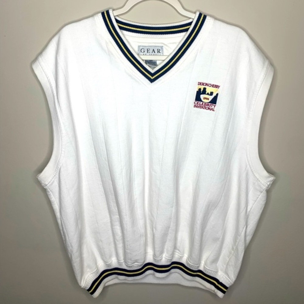 Vintage 90’s Sweater Vest Preppy Sleeveless Pullover Golf Tennis White Size XL
